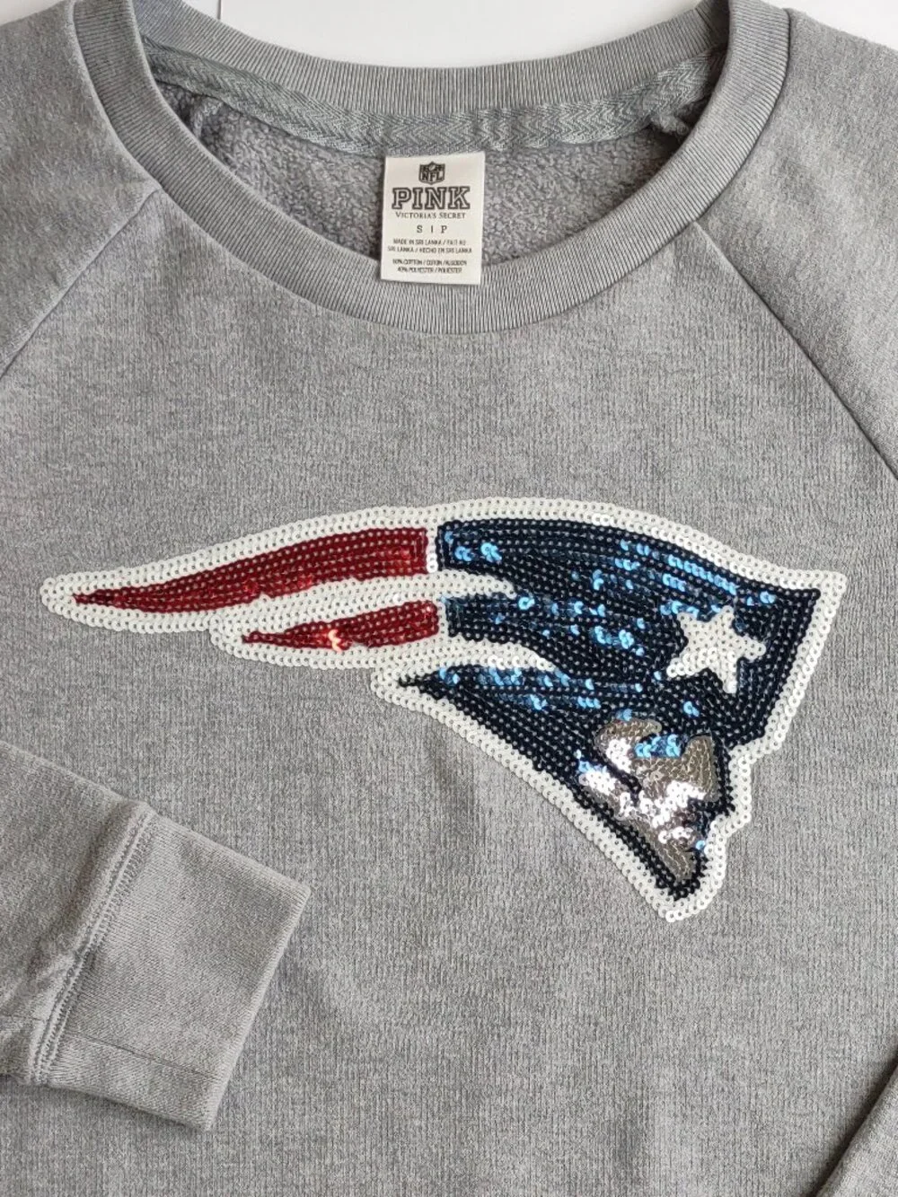 PINK Victoria Secret-NFL New England Patriots Sweatshirt Sz Small Bling Sequin - Picture 9 of 9